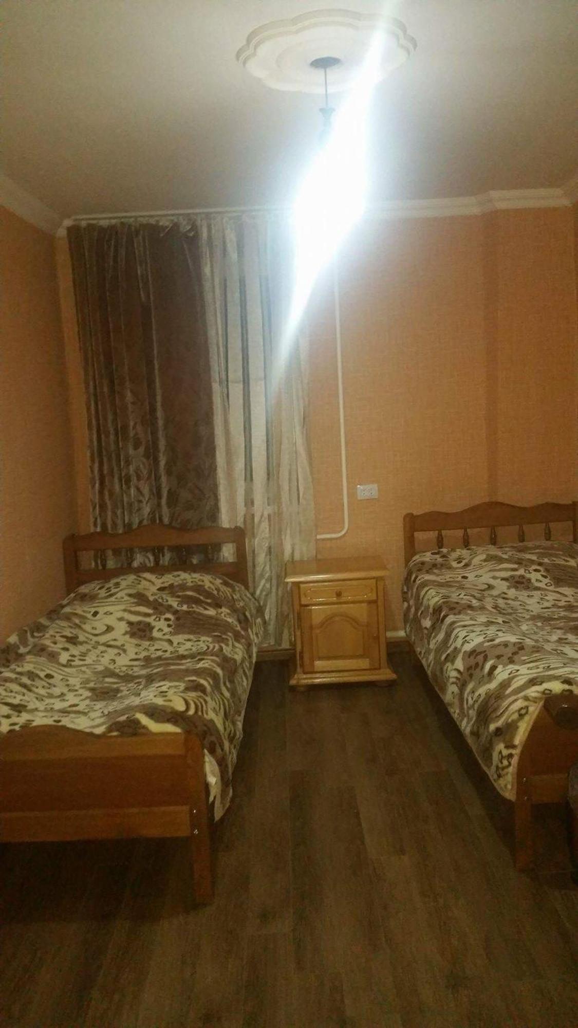Archil And Nino Gigauri Guest House Stepantsminda Exterior foto